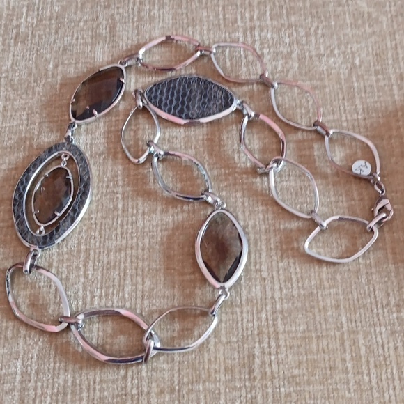 AK Silver Tone Large Chunky Link Necklace - Picture 6 of 9